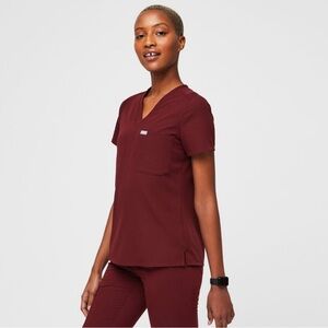 Catarina One Pocket Scrub Top with logo on R sleeve
